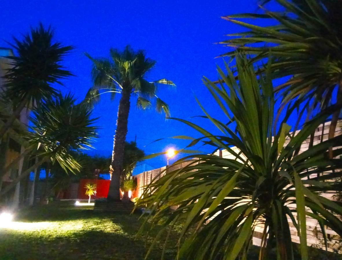 Casablanca El Petit Hotel Deltebre Εξωτερικό φωτογραφία
